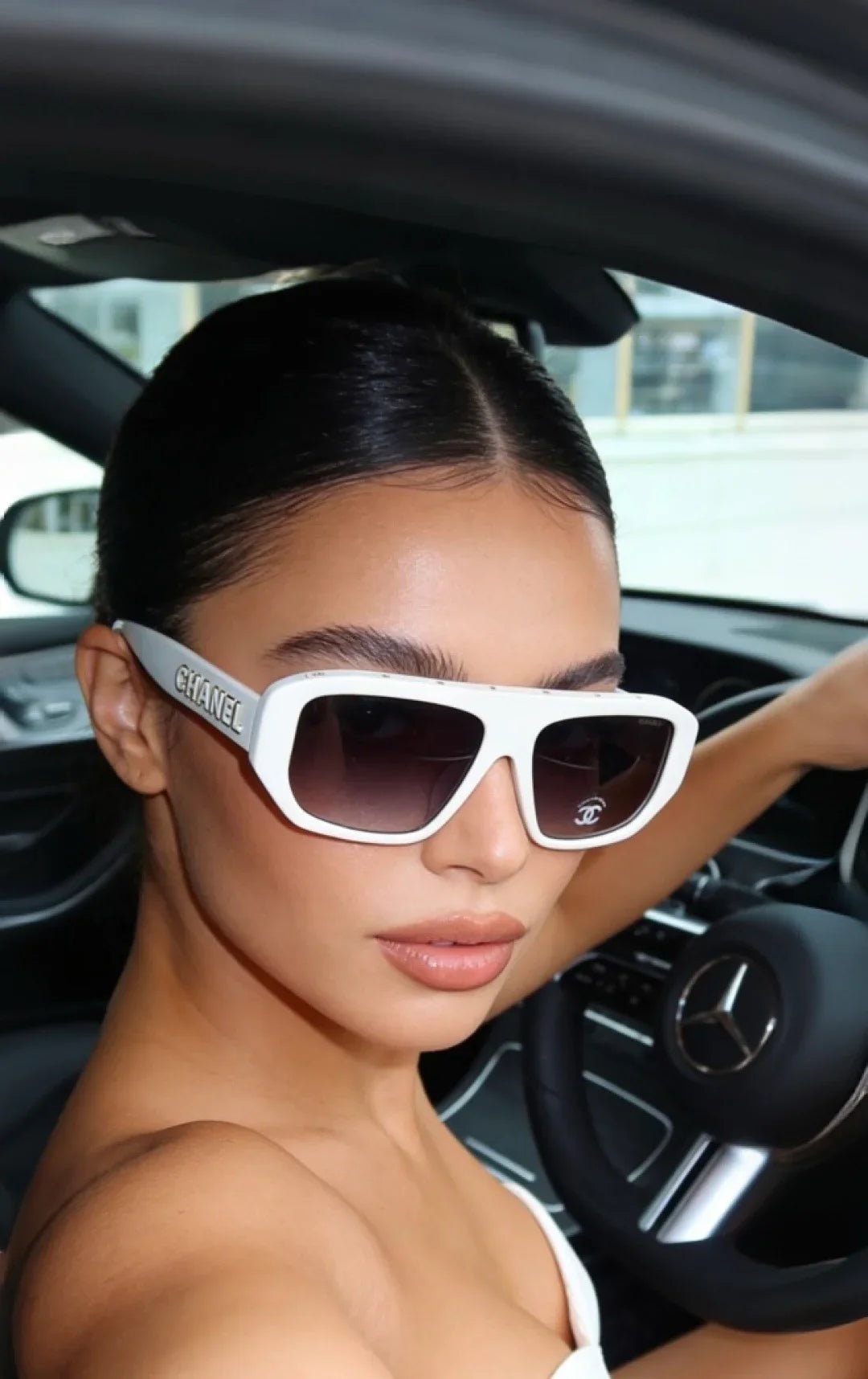 CHANEL 5556  Sunglasses Chanel Eyewear  🖤