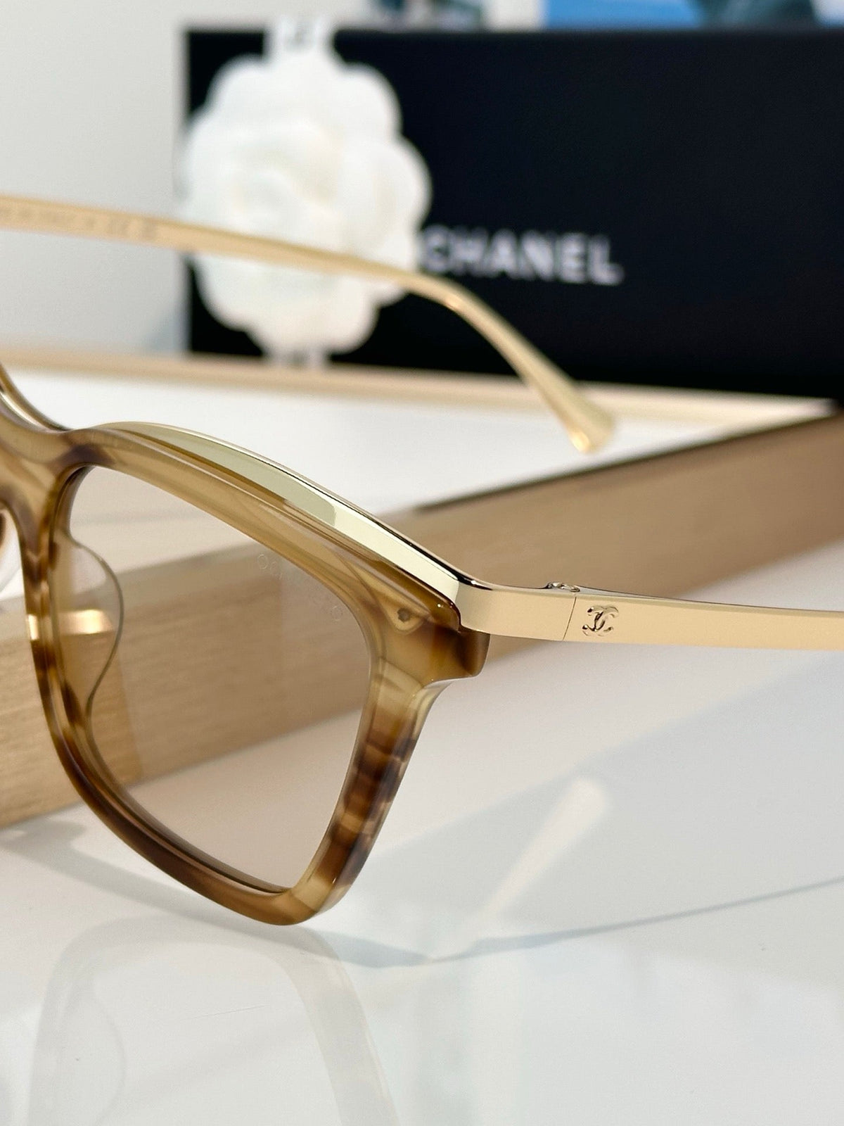 CHANEL 4301 Butterfly Sunglasses  Eyewear  🖤