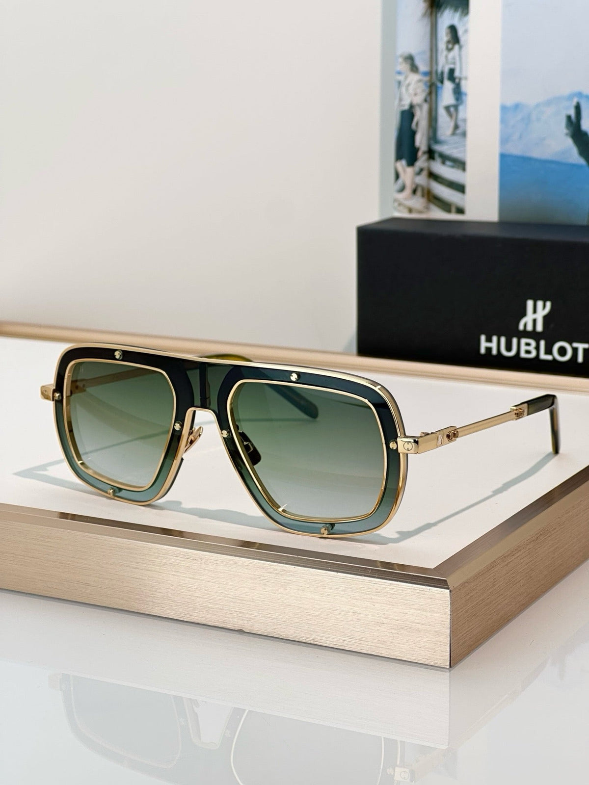 HUBLOT H097 POLARISED Light Mirror Zeiss Lenses🔱