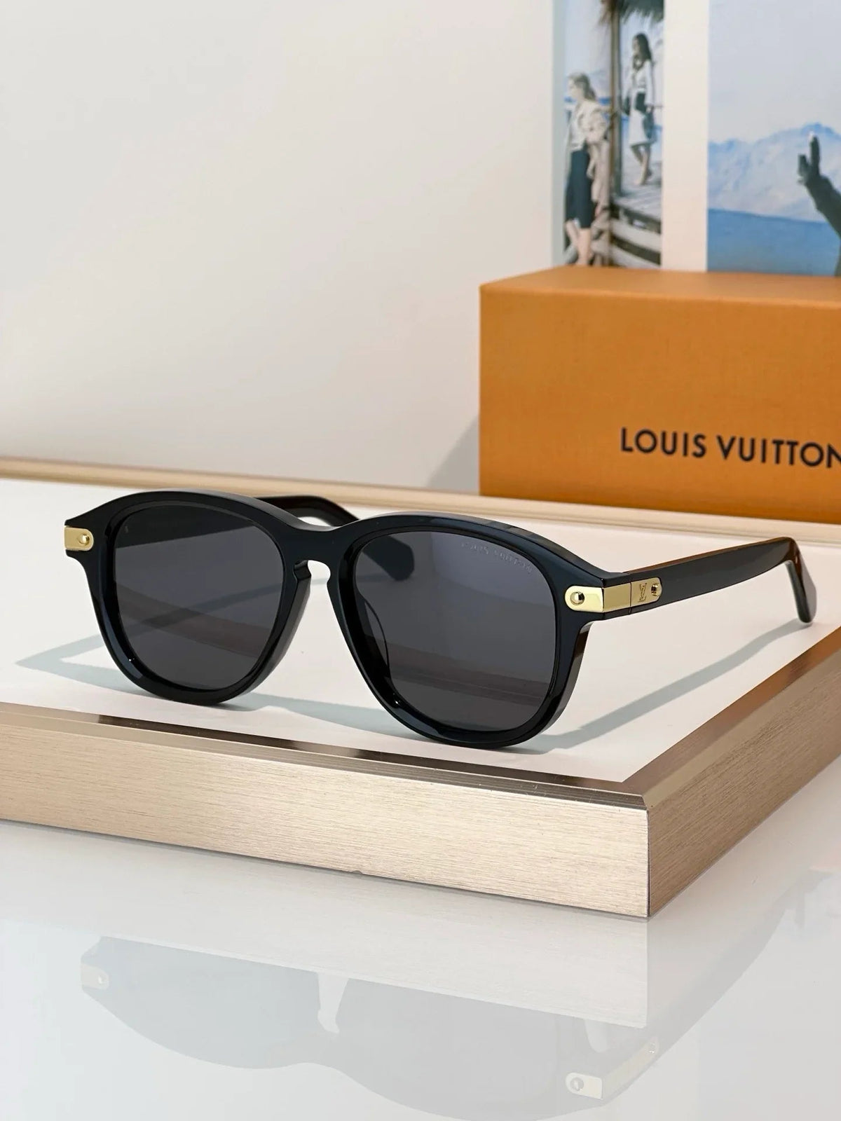 Louis Vuitton Z3125U LV Signature Aviator Sunglasses  ✨
